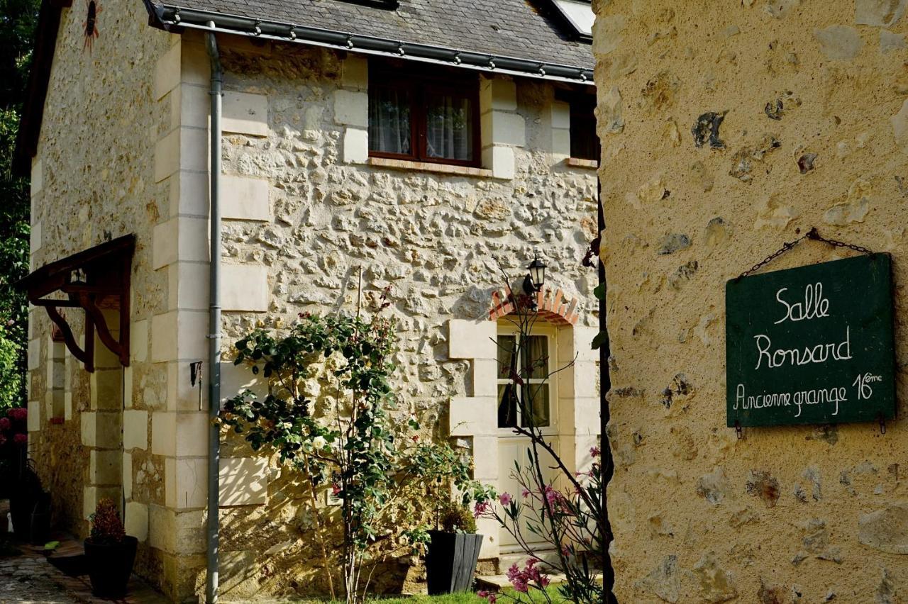Le Moulin De La Planche Panzió Cerelles Kültér fotó