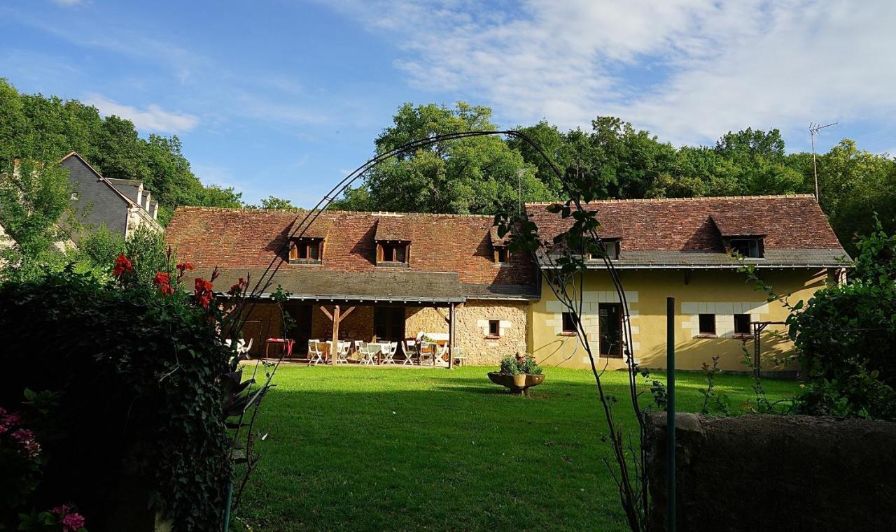Le Moulin De La Planche Panzió Cerelles Kültér fotó