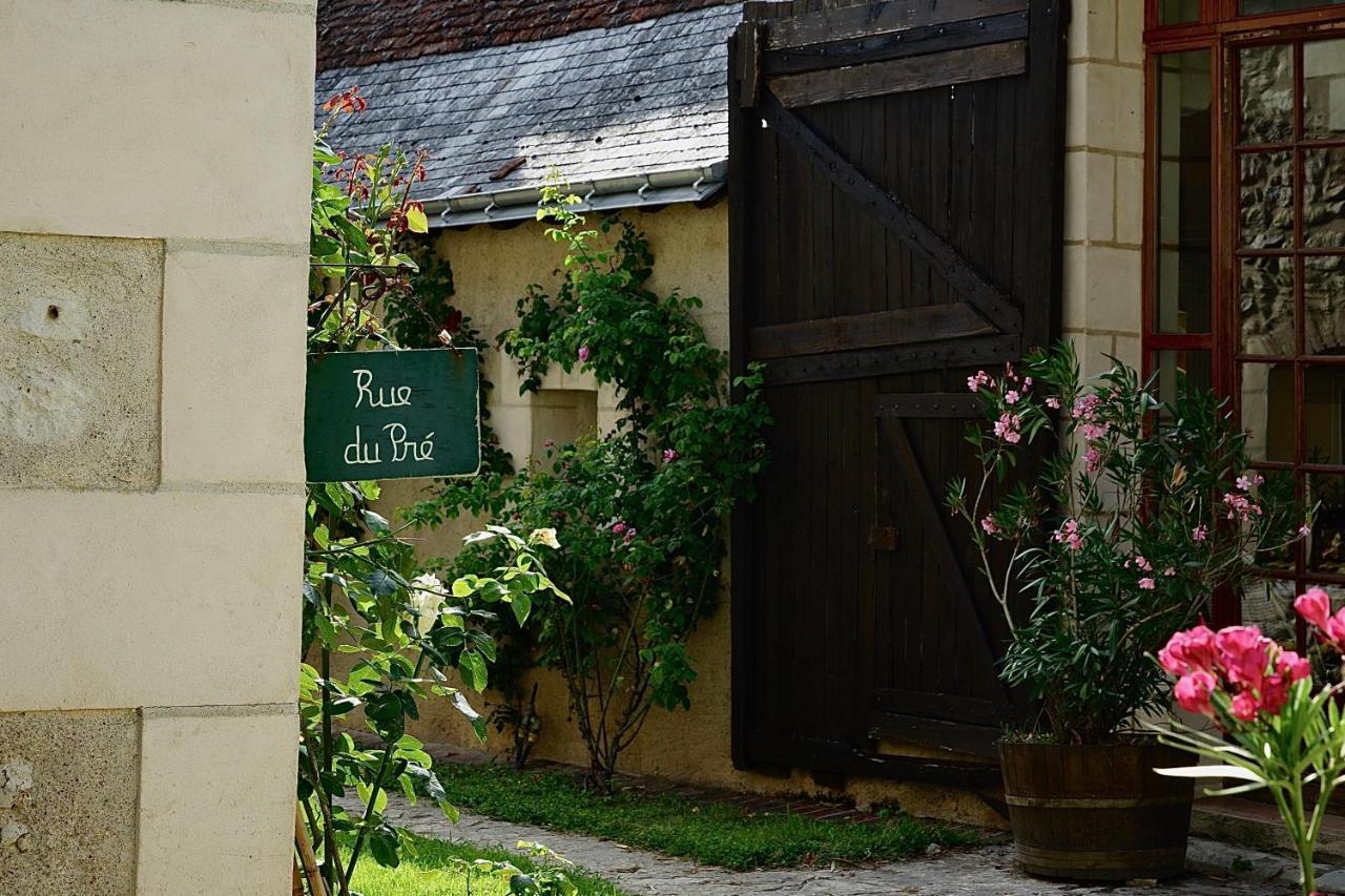 Le Moulin De La Planche Panzió Cerelles Kültér fotó